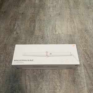 SinglePass Wave 1 1/4" - 3/4" Professional Styling Wand